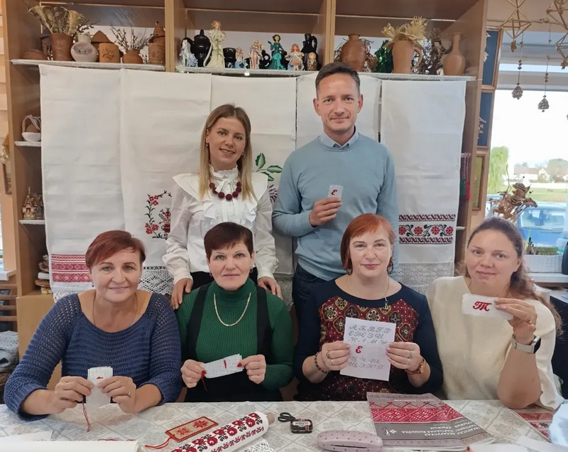 Screenshot 2025 11 03 at 09 49 50 Instagram