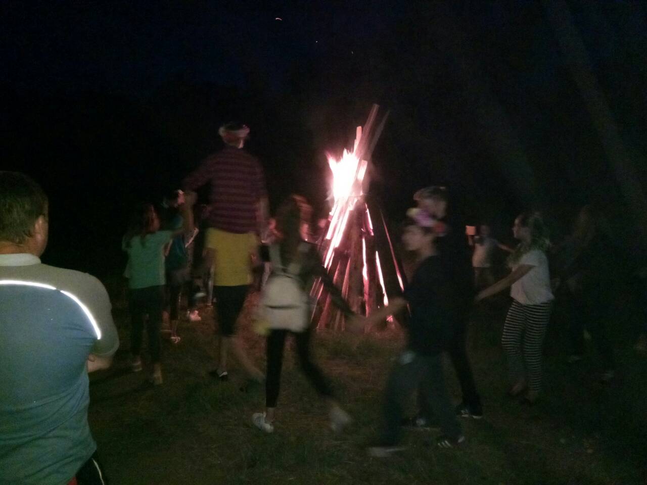 IMG 914d0b514032d6e6fdab0bf877eb6ee5 V