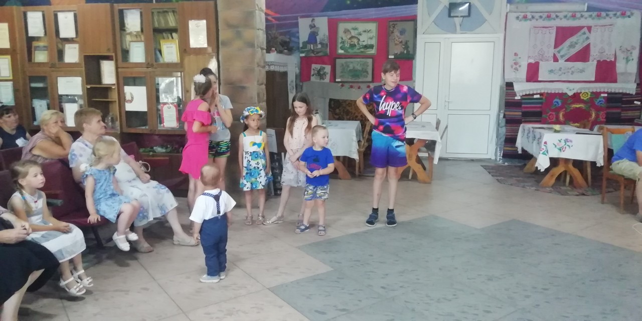 IMG d8e5a5213dbf98f460fbb6b90fdbb905 V