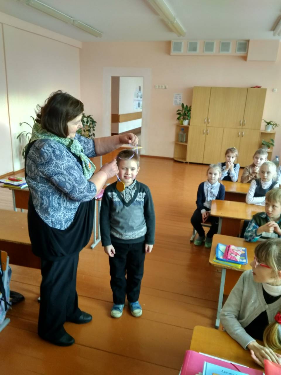 IMG fb26e85a051f9db0253e9292f9be1893 V