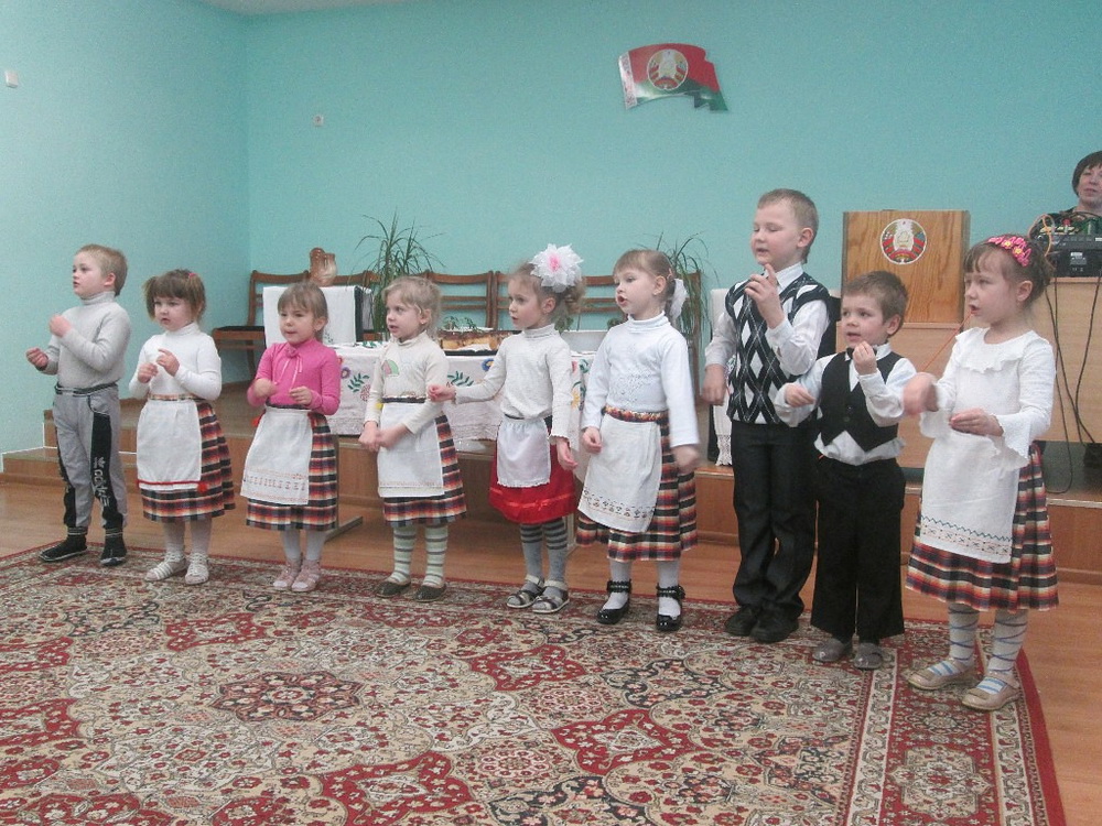 Старый Дворец беседа2